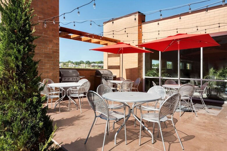 Hotel Home2 Suites By Hilton Menomonee Falls Milwaukee