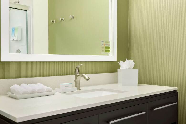 Hotel Home2 Suites By Hilton Menomonee Falls Milwaukee