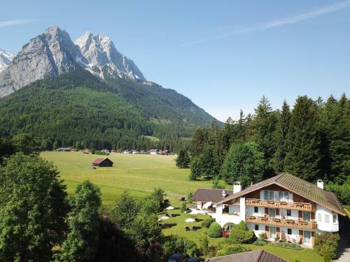 Hotel L�ngenfelder Hof