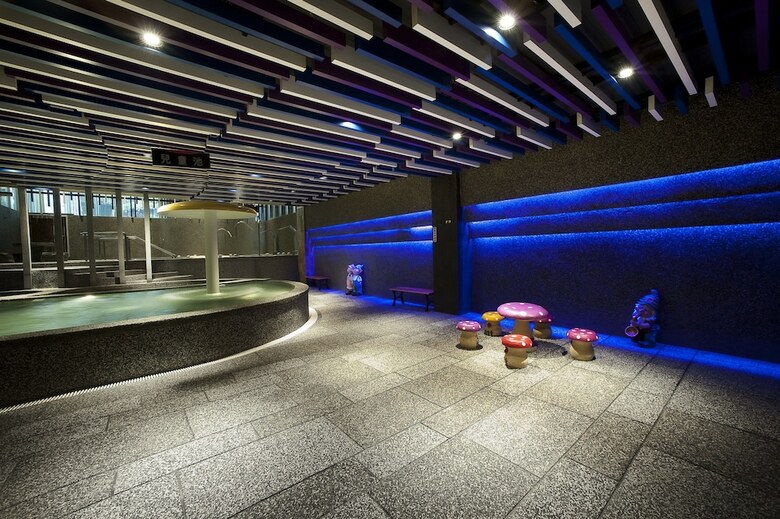One Fukun Hotel