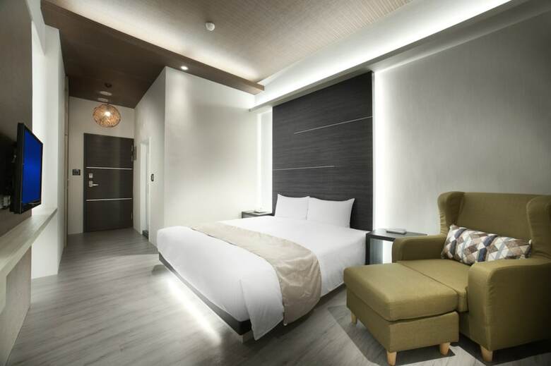 One Fukun Hotel