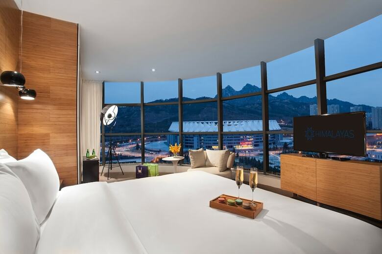 Himalayas Qingdao Hotel