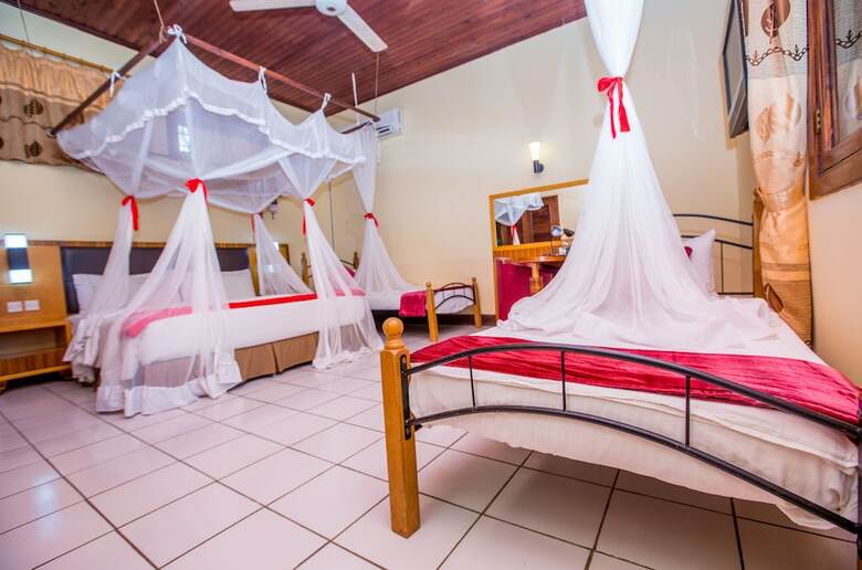 Apartamento Jangwani Sea Breeze Resort