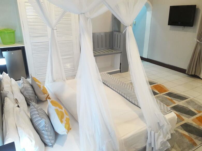 Apartamento Jangwani Sea Breeze Resort