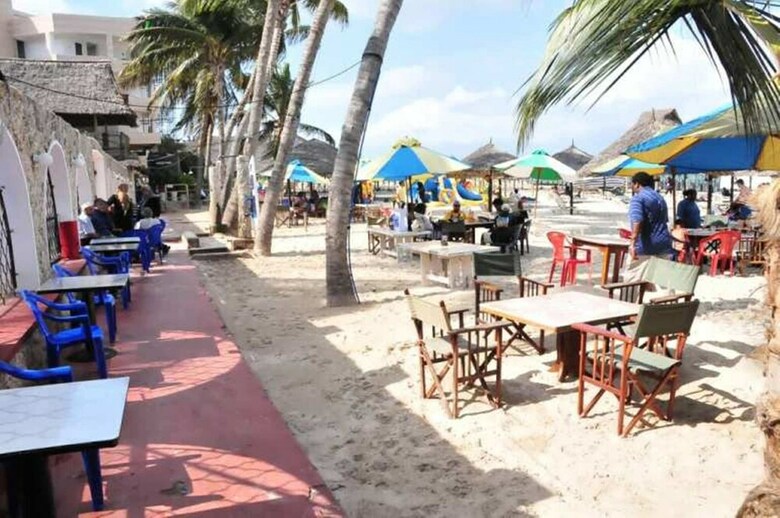 Apartamento Jangwani Sea Breeze Resort
