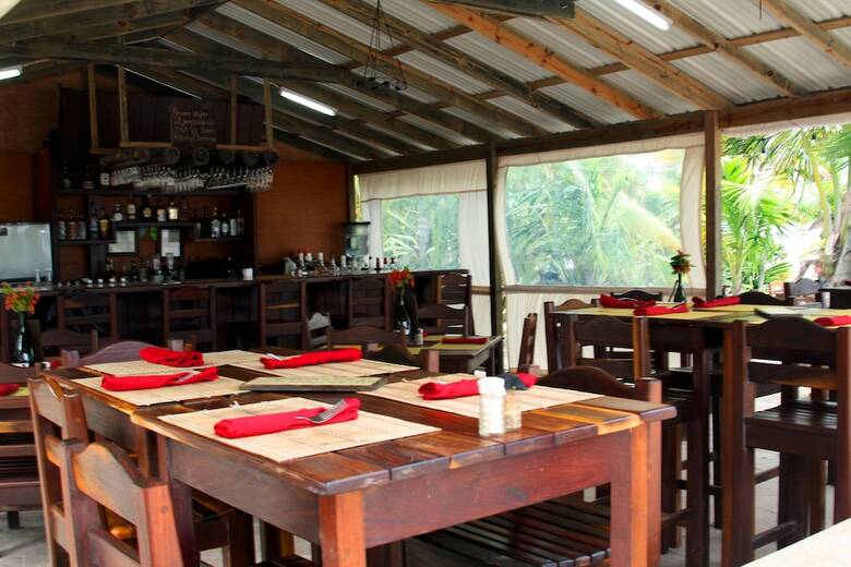 Hotel Bella Vista Guesthouse & Cabins