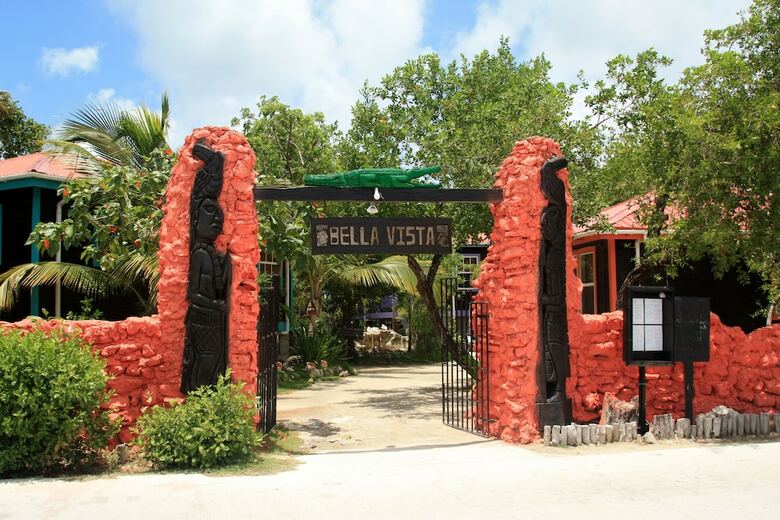 Hotel Bella Vista Guesthouse & Cabins