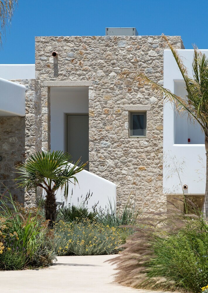 Hotel White Pearls Luxury Suites - Adults Only