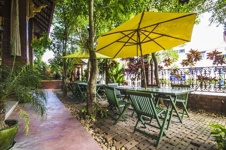Hotel Irawadee Resort