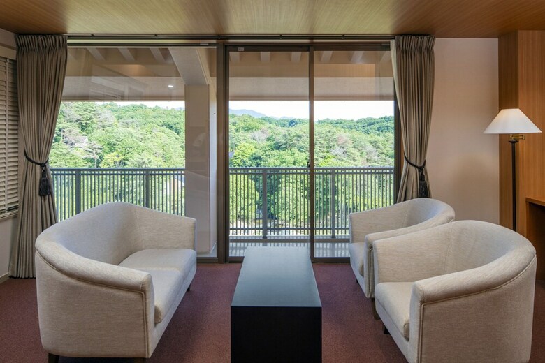 Nesta Resort Kobe Hotel The Pavone