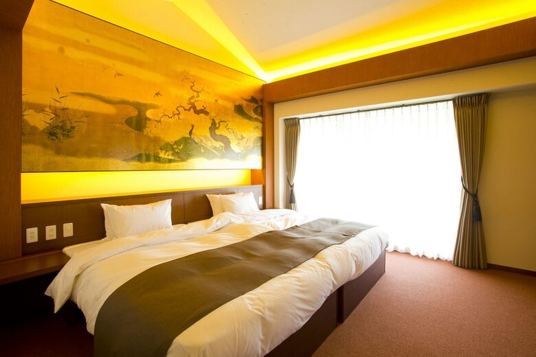 Nesta Resort Kobe Hotel The Pavone