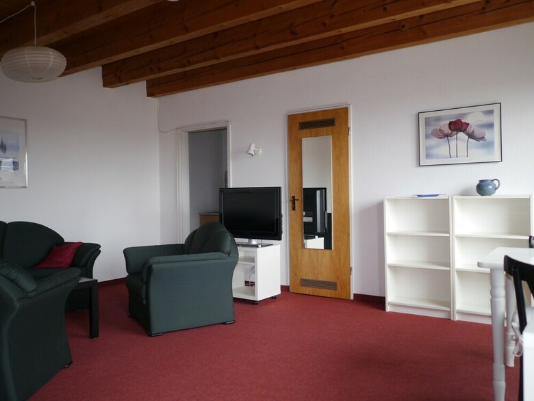 Tolstov-hotels Big Room Apartment