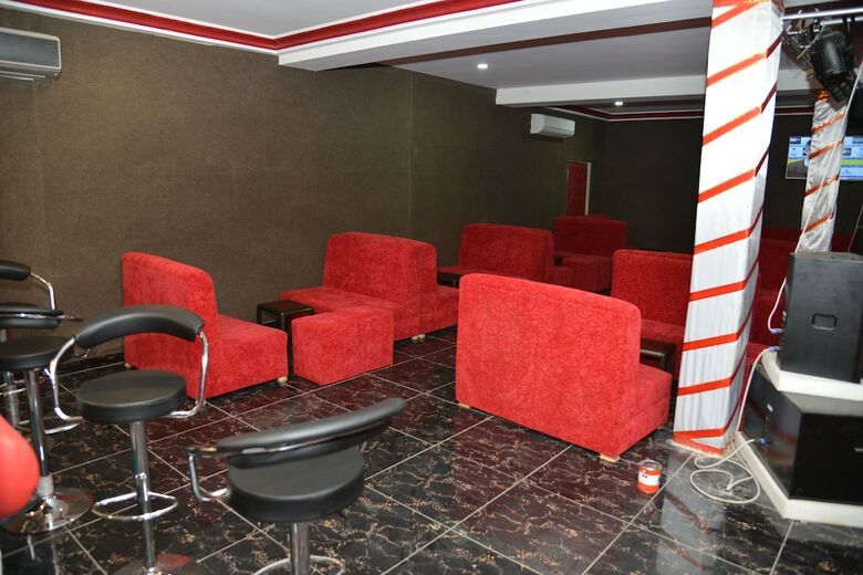 Jess Hotel Kpalim�