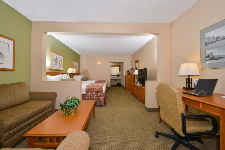 Hotel Best Western Plus King's Inn & Suites