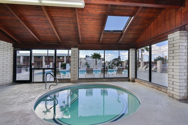 Hotel Best Western Plus King's Inn & Suites