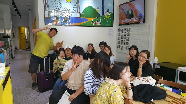 Hotel 24 Guesthouse Nampo Station