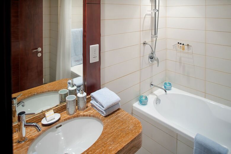 Dream Inn Dubai Apartments - Burj Views