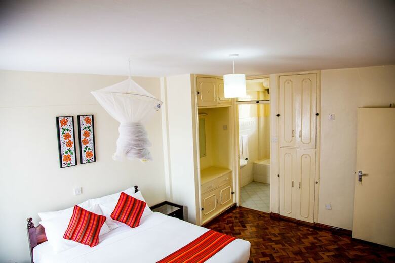 Hotel Njema Court Apartments