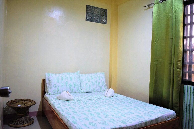 Aleston Secret Hotel