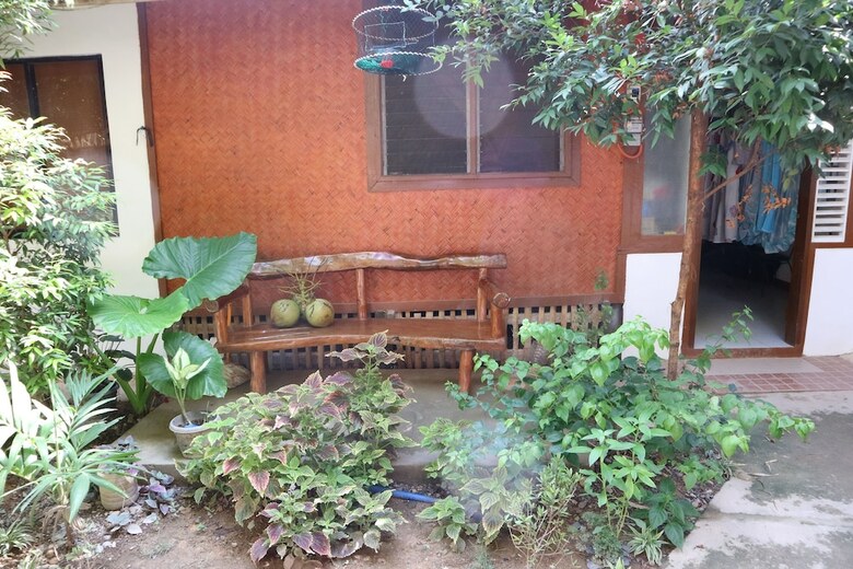 Aleston Secret Hotel