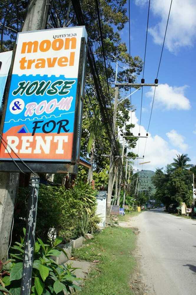 Hostal Moon Travel Hostel