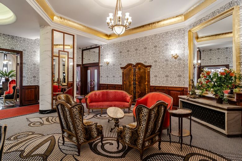 Hotel Francuski