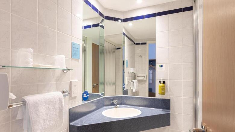 Hotel Express By Holiday Inn Aberdeen City Centre