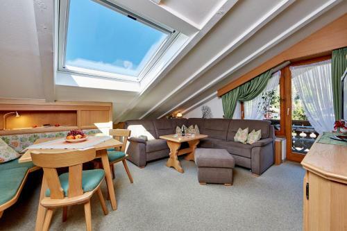 Hostal G�stehaus Marianne