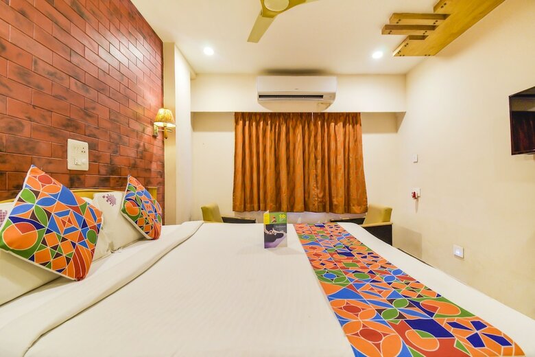 Fabhotel Kinnera Comforts Daba Garden