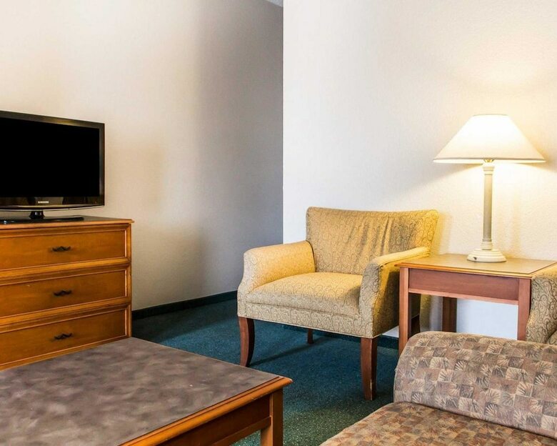 Hotel Quality Inn Tulsa Central