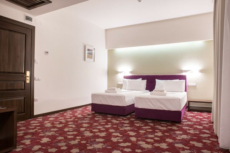 Hotel Relax