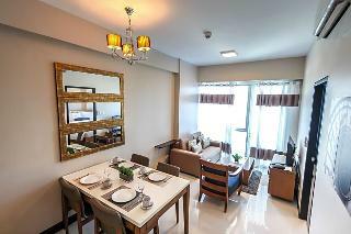 Aparthotel Csuites At 8 Newtown Residences