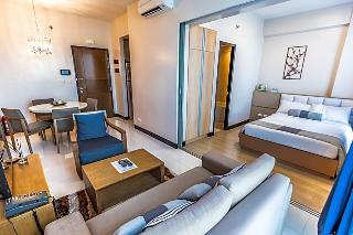 Aparthotel Csuites At 8 Newtown Residences