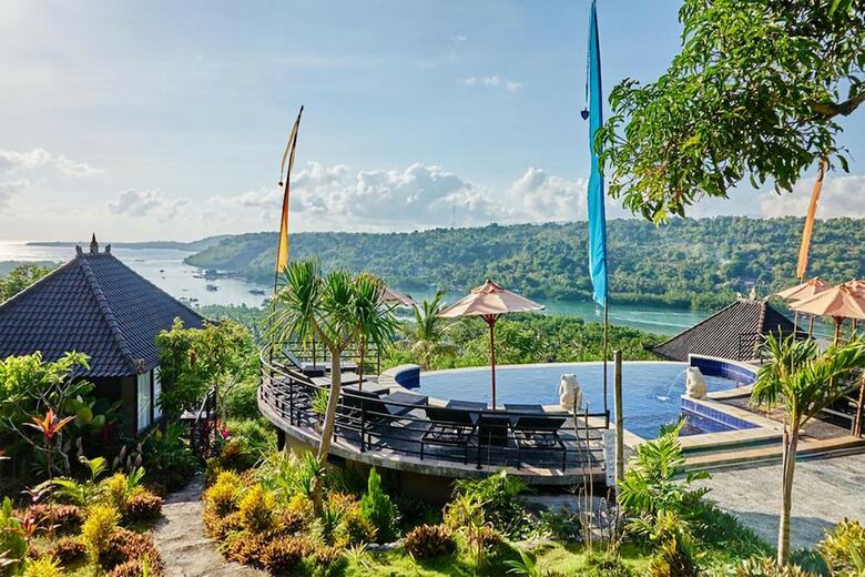 Hotel Sunrise Hut's Lembongan