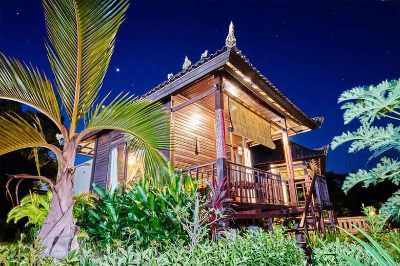 Hotel Sunrise Hut's Lembongan