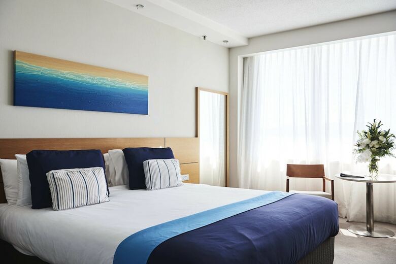 Hotel The Ville Resort - Casino