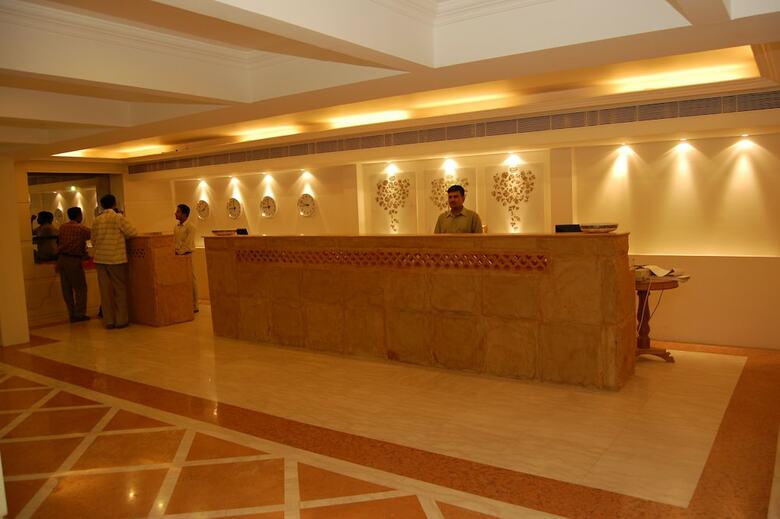 Hotel Mapple Abhay