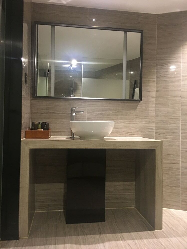 Relaxed Season Hotel Shenzhen Dongmen Branch