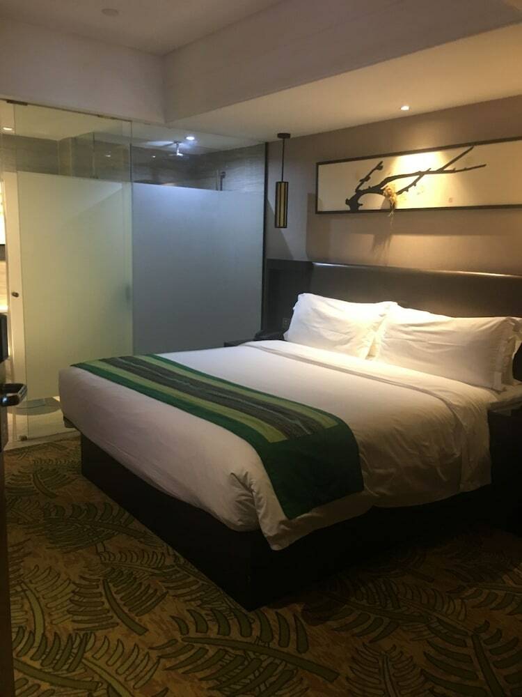 Relaxed Season Hotel Shenzhen Dongmen Branch