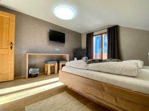 Bed & Breakfast Hotel Garni G�stehaus Edlhuber