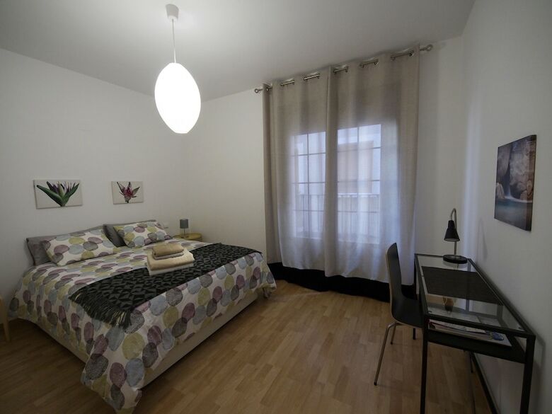 Apartamentos 18 Torres