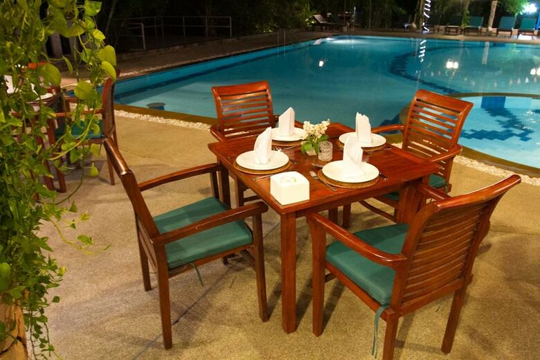 Oasis Garden & Pool Villa At Vip Resort