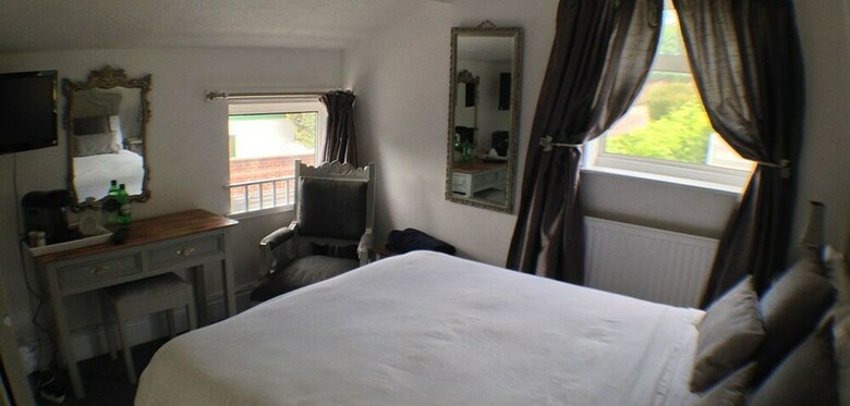 Hillside Bed & Breakfast