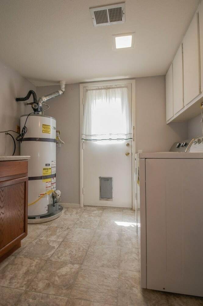 Luxurious 5br Near Las Vegas Strip