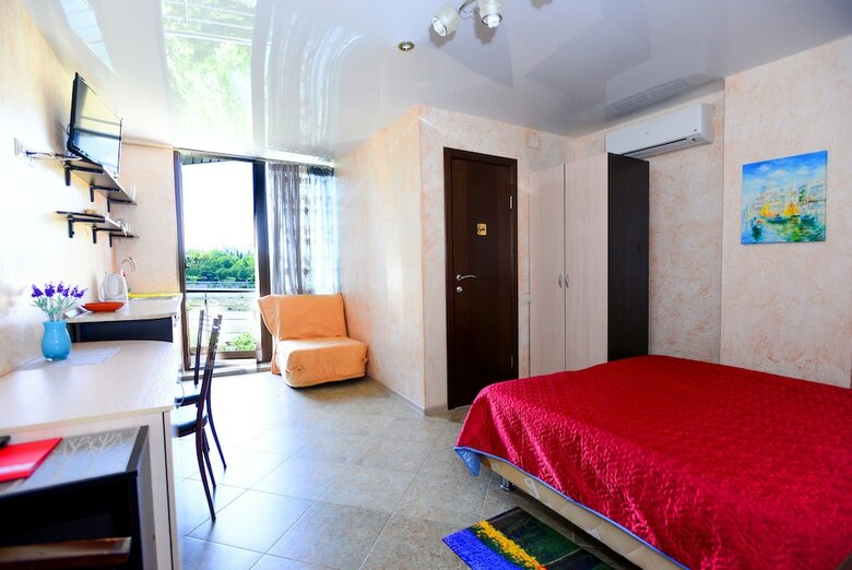 Irena Hotel