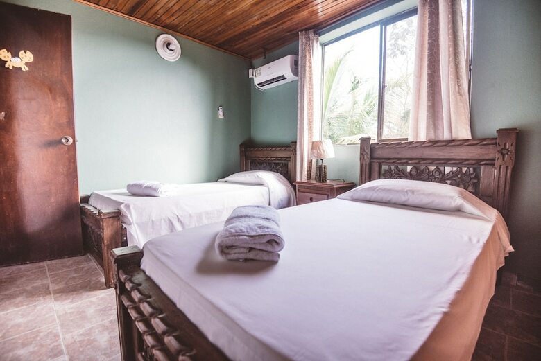 Hotel The Rock House Hostel - Adults Only