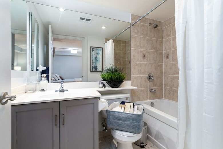 Applewood Suites - 1 Br Wellington West