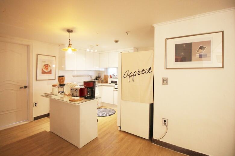 Hostal Mtt Guest House - Hostel