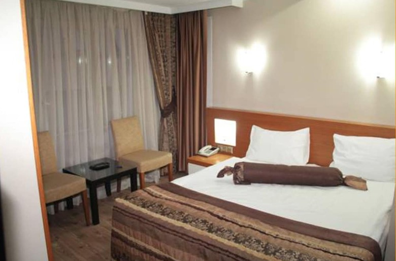 Bc Burhan Cacan Hotel & Spa & Cafe