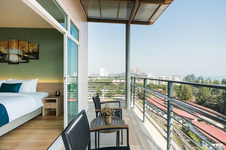 Wora Wana Hua Hin Hotel & Convention